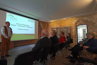Die Eröffnung der Ausstellung im Gotischen Haus/ Stadtmuseum Brandenburg an der Havel mit einem Votrag von Prof. Dr. Oliver Rump. © HTW Berlin / Oliver Rump 
